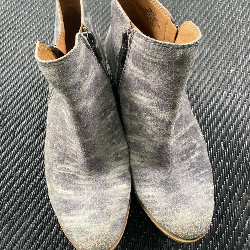 Lucky Brand Blue Grey Suede Booties